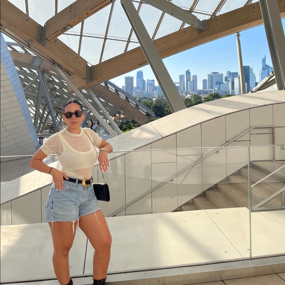 Meet your Posher, Alejandra